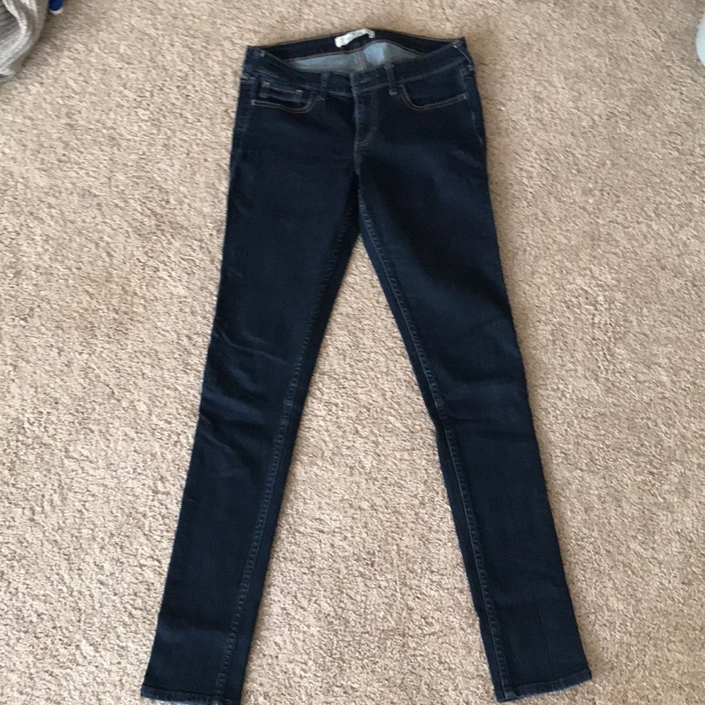 Dark Hollister Skinny Jeans 7R